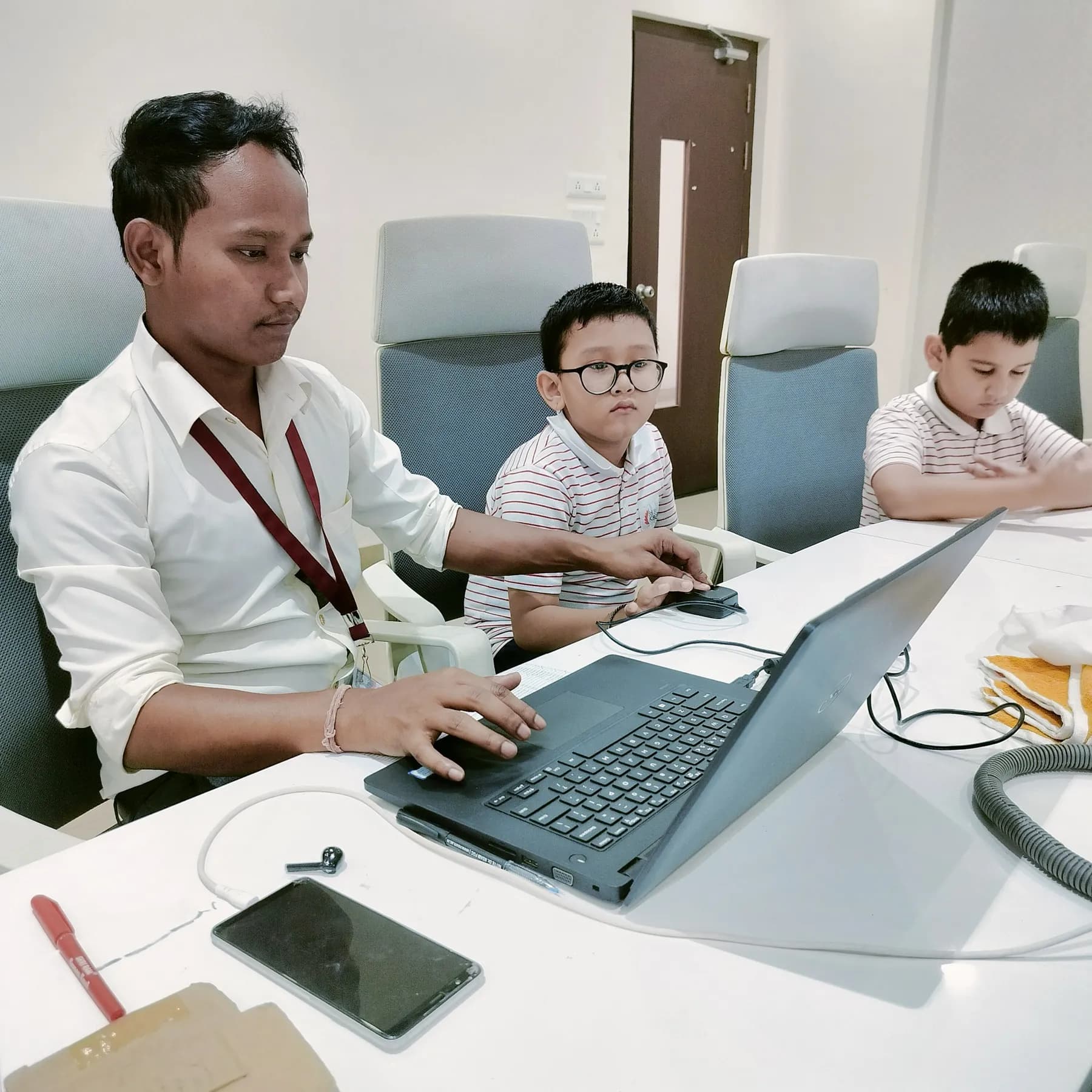 A DMIT fingerprint scan at Sri Sri Academy