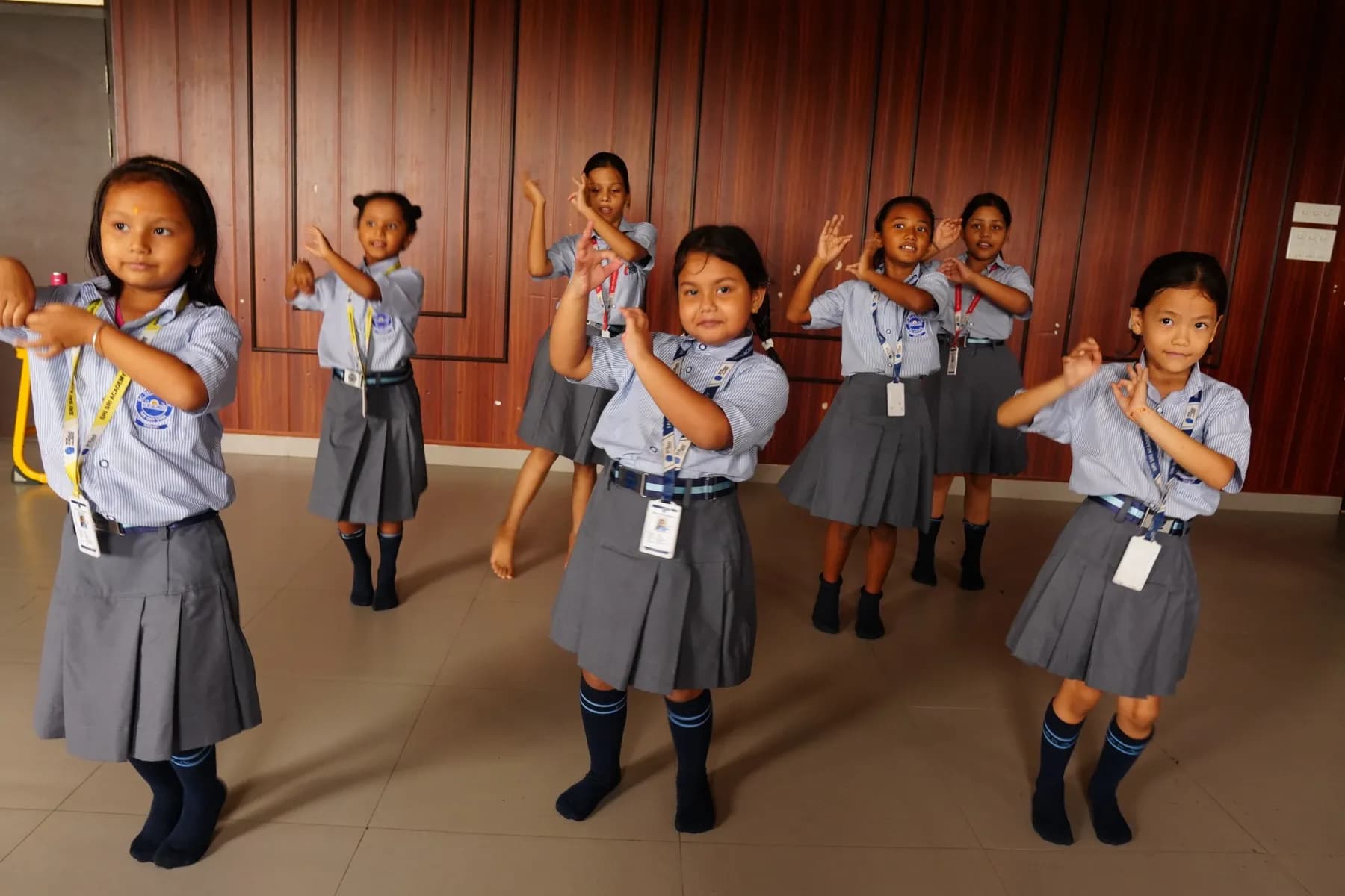 A classical dance class at Sri Sri Academy
